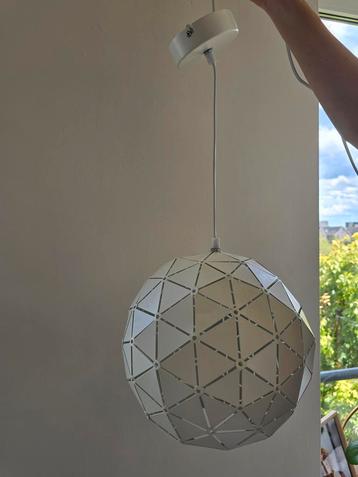 Hanglamp Ikea wit metaal, 30 cm doorsnede beschikbaar voor biedingen