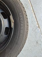 Michelin Alpin A4
Winterband 185/65 R15 88T, Auto-onderdelen, Banden en Velgen, 15 inch, Banden en Velgen, 185 mm, Winterbanden