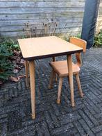 School bureau + stoel van Schilte, Gebruikt, Tafel(s) en Stoel(en), Ophalen