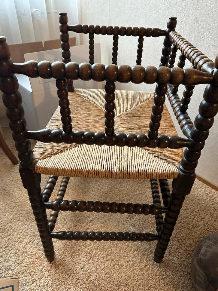 Antieke Spijlenstoel met Rotan Zitting, Huis en Inrichting, Stoelen, Gebruikt, Eén, Hout, Bruin, Ophalen of Verzenden