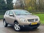 Nissan Qashqai 1.6 Acenta /Trekhaak/Airco/, Voorwielaandrijving, 15 km/l, Gebruikt, 4 cilinders