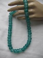 Ketting Kralen Aquagroen met een Spikkeltje Vintage, Sieraden, Tassen en Uiterlijk, Antieke sieraden, Ophalen of Verzenden, Overige materialen