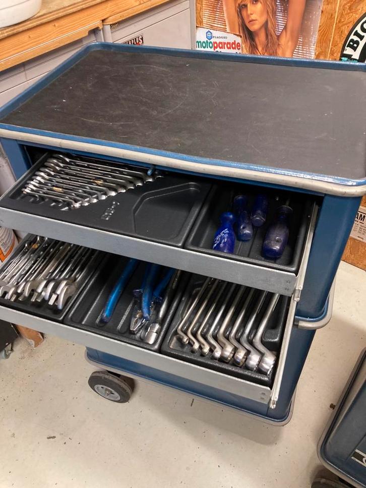 Gedore gereedschapswagen gevuld met gedore, Auto diversen, Autogereedschap, Gebruikt, Ophalen