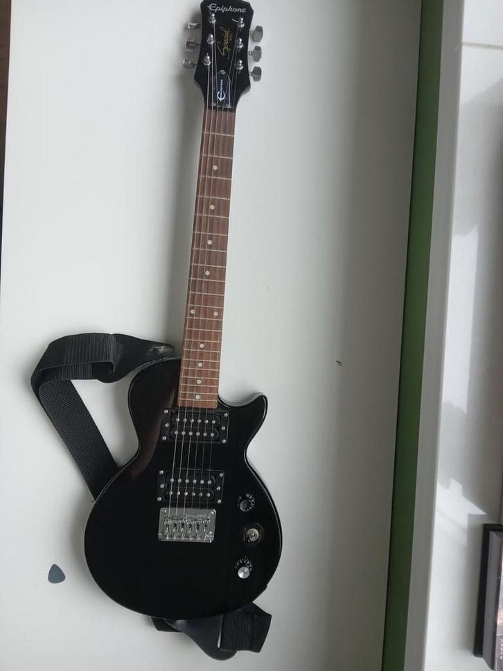 Epiphone les paul express 3/4 gitaar met versterker, Muziek en Instrumenten, Snaarinstrumenten | Gitaren | Elektrisch, Gebruikt