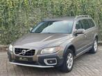 Volvo XC70 2.4D Momentum Summum Xenon/Leder, Auto's, Volvo, Voorwielaandrijving, Gebruikt, 179 €/maand, XC70
