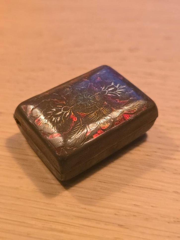 Antiek Art Nouveau eind 19de eeuws snuisterijen pillen doos, Antiek en Kunst, Antiek | Overige Antiek, Ophalen of Verzenden