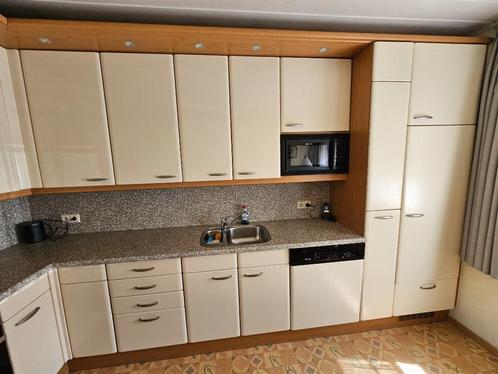Inbouwkeuken, Huis en Inrichting, Keuken | Complete keukens, Gebruikt, Hoekkeuken, Overige kleuren, Overige materialen, Ophalen
