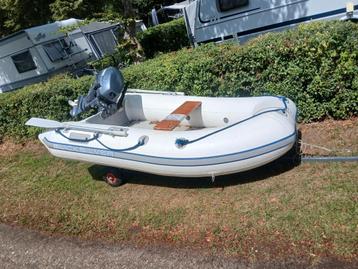 Quicksilver 2.7m met Yamaha motor 6pk 4tackt + strandtrailer beschikbaar voor biedingen