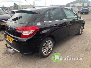 Stijl links-achter van een Citroen C4 (KTV) beschikbaar voor biedingen
