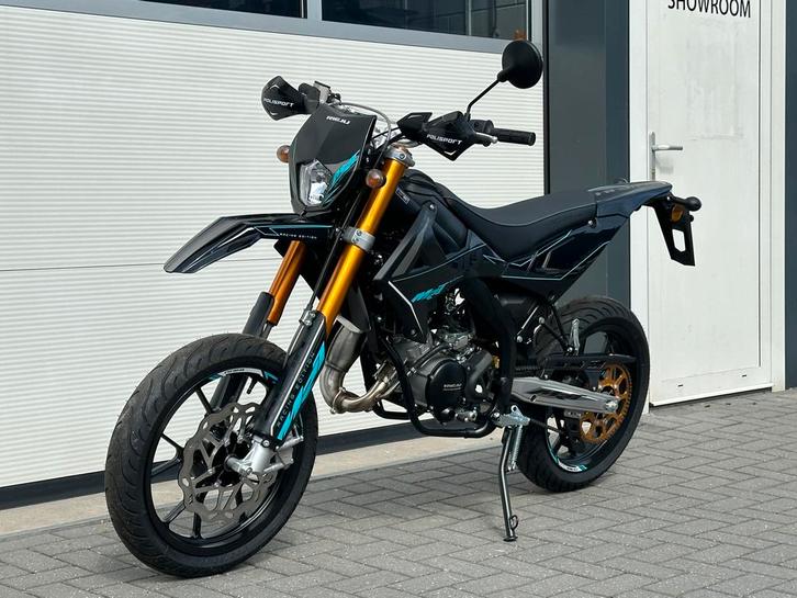 RIEJU MRT50 SM BLACK SERIES, Fietsen en Brommers, Brommers | Overige merken, Nieuw, Ophalen of Verzenden