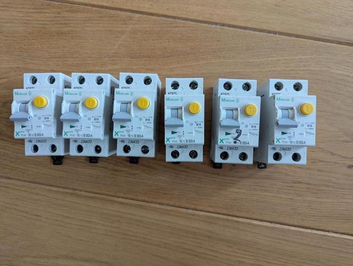 6 x Eaton Moeller series xPole aardlekschakelaar, Doe-het-zelf en Verbouw, Elektra en Kabels, Zo goed als nieuw, Overige typen
