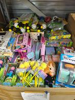 Partijn met speelgoed, Ophalen, N, N, Nieuw