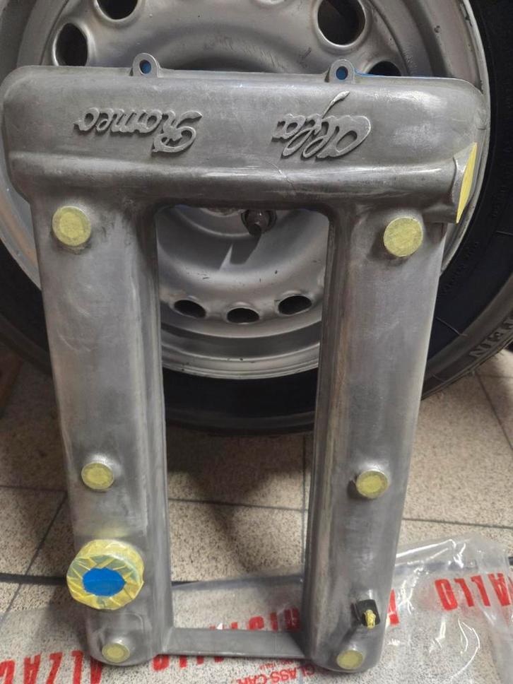 Kleppendeksel NOS alfa 105 serie, Auto-onderdelen, Motor en Toebehoren, Nieuw, Ophalen of Verzenden