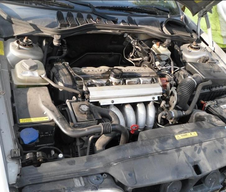 Volvo B5252S Motor - 2.4L Benzine/Gas - 1996, Auto-onderdelen, Motor en Toebehoren, Volvo, Gebruikt, Ophalen