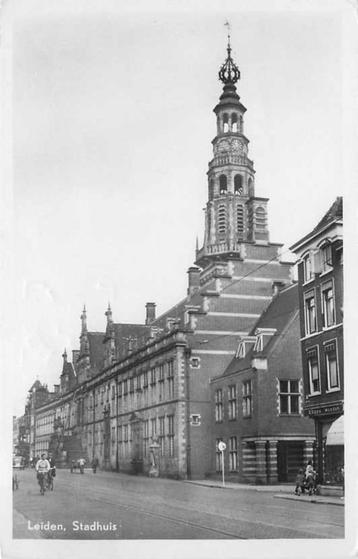 (377-012-021) Leiden Stadhuis beschikbaar voor biedingen