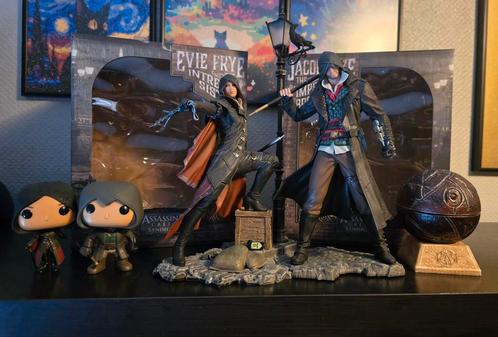 Assassins creed Syndicate Jacob and Evie Frye beeldjes, Verzamelen, Poppetjes en Figuurtjes, Zo goed als nieuw, Ophalen of Verzenden
