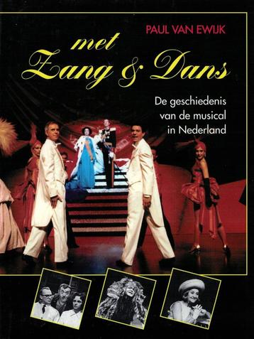 Paul van Ewijk, Met zang & dans. beschikbaar voor biedingen