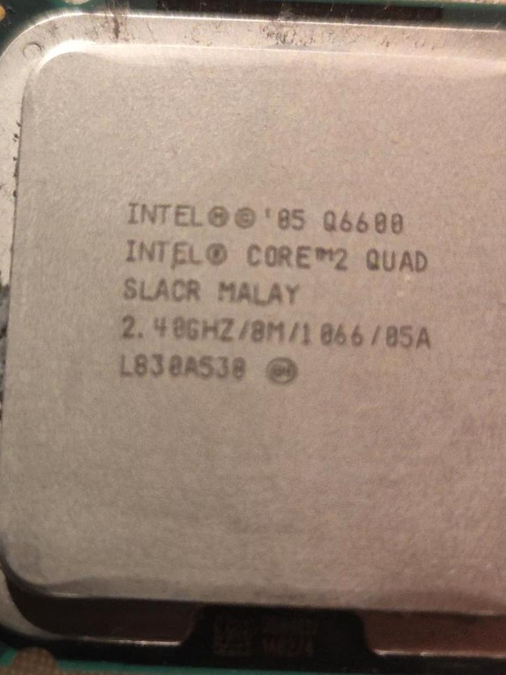 Intel Core 2 Quad Q6600 CPU, Computers en Software, Processors, Gebruikt, 4-core, 2 tot 3 Ghz, Ophalen of Verzenden