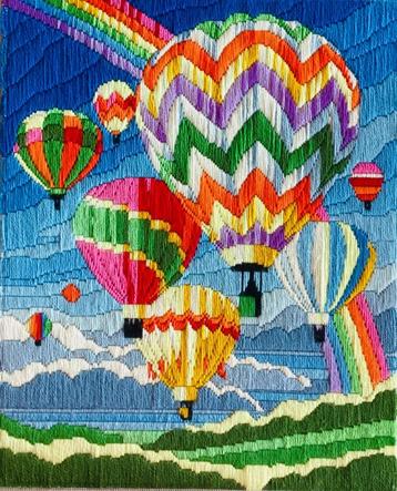 Borduurwerk, wol, luchtballon, regenboog, vintage  beschikbaar voor biedingen