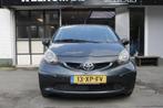 Toyota Aygo 1.0-12V / Airco / Met APK / Rijd Goed, Voorwielaandrijving, Stof, Gebruikt, Zwart