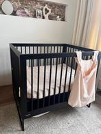 Kidsmill Modular Box Zwart + Matras en Kleed, Ophalen, Zo goed als nieuw, Rechthoekig, In hoogte verstelbaar