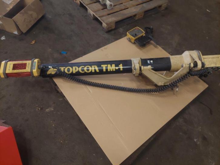 Topcon Kilverbak Laser - Nauwkeurig Nivelleren, Zakelijke goederen, Machines en Bouw | Industrie en Techniek, Ophalen