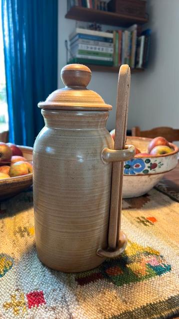 Vintage Franse gres tafelzuur augurken cornichons pot beschikbaar voor biedingen