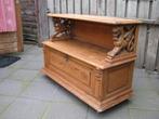 mooi kastje met mooi houtsnijwerk koopje, Antiek en Kunst, Antiek | Meubels | Kasten, Ophalen