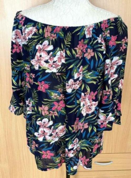 Paprika blouse maat 42/44, Kleding | Dames, Blouses en Tunieken, Zo goed als nieuw, Maat 42/44 (L), Overige kleuren, Ophalen of Verzenden
