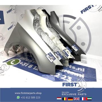 W176 A45 AMG ZIJSCHERM RECHTS Mercedes A Klasse 2012-2018 45 beschikbaar voor biedingen