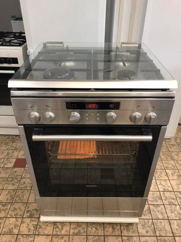 Te koop Siemens RvS Gasfornuis met 3DHete lucht oven & Girl beschikbaar voor biedingen
