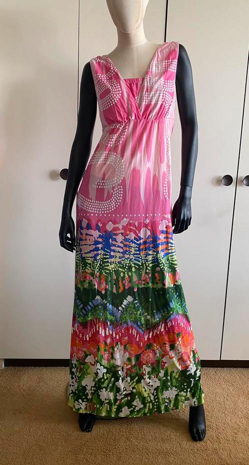 Mooie  nieuwe en schattige jurkje in maat 40/42 merk Rainbow, Kleding | Dames, Jurken, Nieuw, Maat 42/44 (L), Overige kleuren