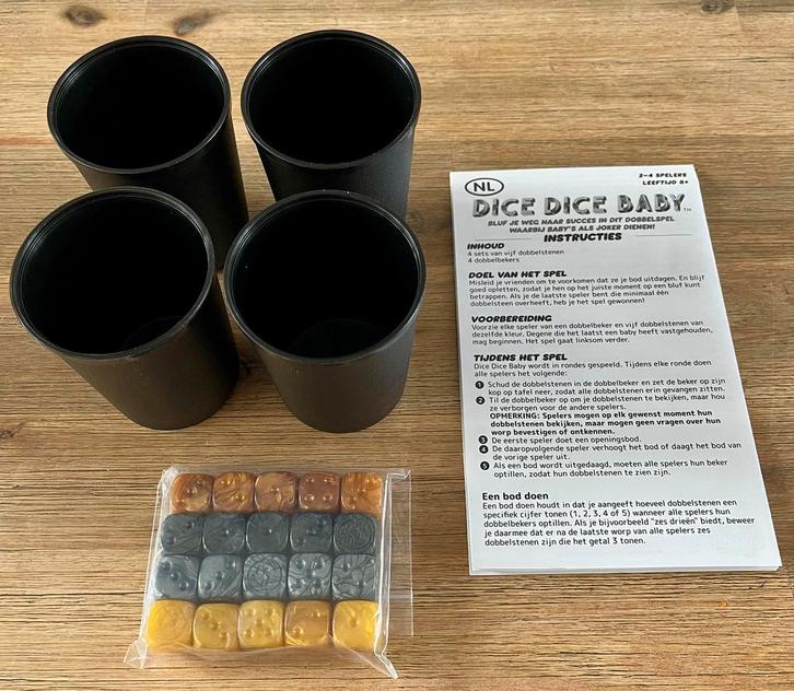 DICE DICE BABY, Hobby en Vrije tijd, Gezelschapsspellen | Overige, Zo goed als nieuw, Ophalen of Verzenden