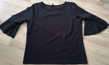 Super leuk donkerblauwe tuniek met trompet mouwen SIZE L beschikbaar voor biedingen
