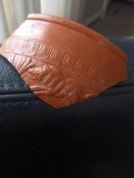 Romeins terra sigillata scherf everzwijn bodemvondst, Antiek en Kunst, Ophalen of Verzenden