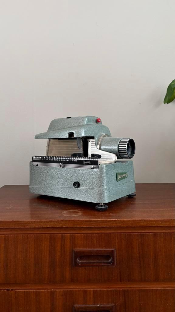 Vintage Liesegang Fanti-Automat 150 Diaprojector, Audio, Tv en Foto, Diaprojectors, Zo goed als nieuw, Ophalen of Verzenden