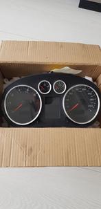 Audi 2 kilometer teller zeer goede staat, werkt perfect, Ophalen of Verzenden, Gebruikt, Audi