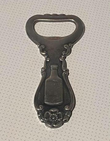Verzilverde flesopener:De Parel der Drank.Merk Sola L.8,5 cm beschikbaar voor biedingen