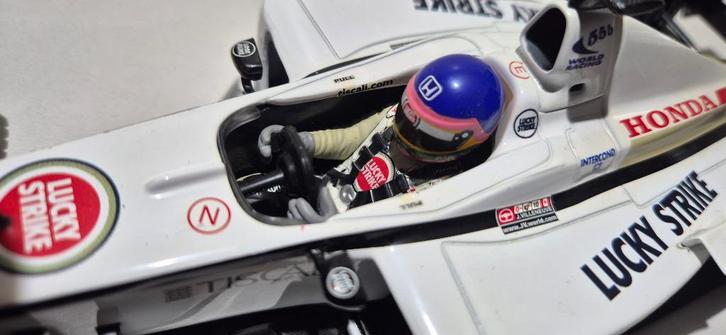 F1 Bar Honda 03 Jacques Villeneuve *Lucky Strike* Livery1/18, Hobby en Vrije tijd, Modelauto's | 1:18, Zo goed als nieuw, Auto