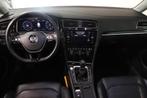 Volkswagen Golf 1.0 TSI Highline Business R-Line | Panoramad, Auto's, Voorwielaandrijving, Gebruikt, Met garantie (alle), Bedrijf