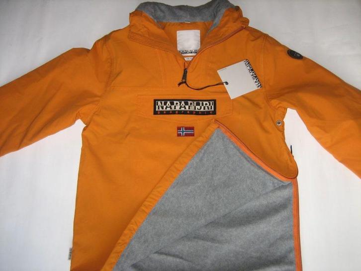 Napapijri nieuwe winter jas 176/ XS 16 (IR ) leuke prijs, Kinderen en Baby's, Kinderkleding | Maat 176, Nieuw, Jongen of Meisje