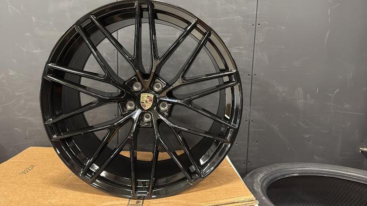 22" FITS PORSCHE NEW MACAN 2024/25 MACAN S MACAN TURBO, Auto-onderdelen, Banden en Velgen, Velg(en), Zomerbanden, Overige maten