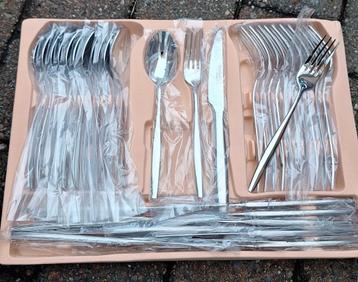 Bestekset in koffer, 72 delig, 12persoons  beschikbaar voor biedingen