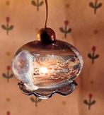 Bruin/lila lampje van glas voor het poppenhuis, Ophalen of Verzenden, Zo goed als nieuw, Overige typen