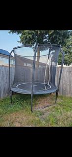 Trampoline, Ophalen, Zo goed als nieuw