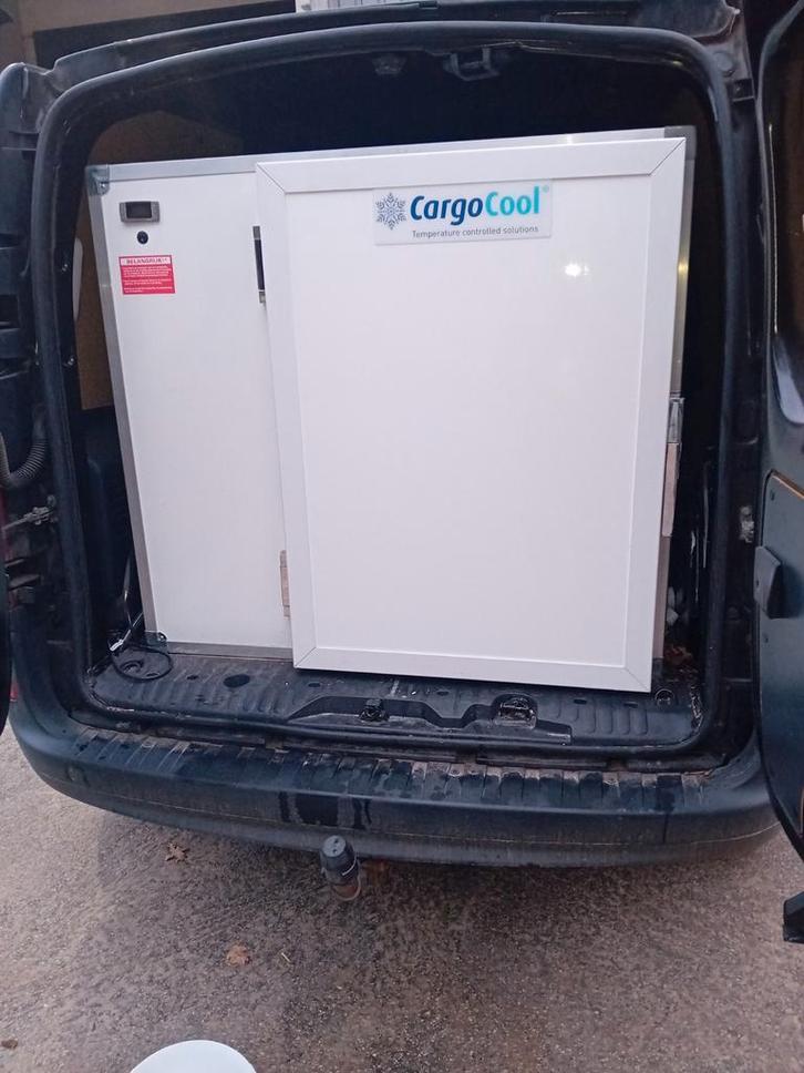 Diepvries voor in auto - 2 jaar oud, Witgoed en Apparatuur, Koelkasten en IJskasten, Gebruikt, Ophalen