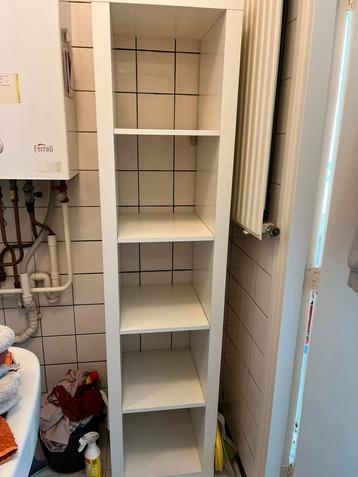 Vakkenkast ikea met 5 vakken wit,gebruikt. beschikbaar voor biedingen