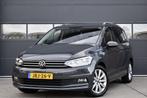 Volkswagen Touran 1.5 TSI Highline 7p Navi - Cruise - Clima, 4 cilinders, 150 pk, 7 stoelen, LED verlichting
