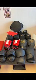 NIEUW! Boksenhandschoenen/pads en stootkussen14.oz, Sport en Fitness, Boksen, Ophalen, Nieuw, Bokshandschoenen