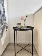 Zwart metalen bijzettafeltje, Minder dan 55 cm, Metaal of Aluminium, Rond, Zo goed als nieuw